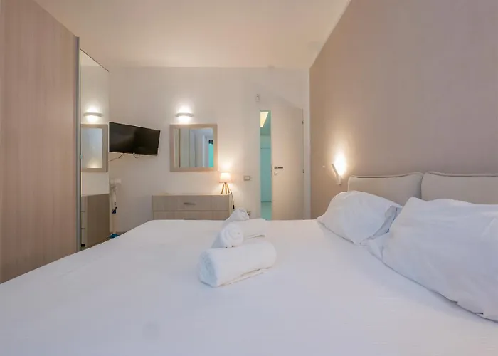 I Host - Della Torre 9 Appartement *