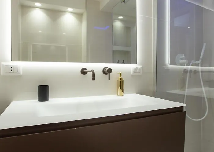 Free Parking - Downtown Porta Nuova - Luxury 아파트 밀라노
