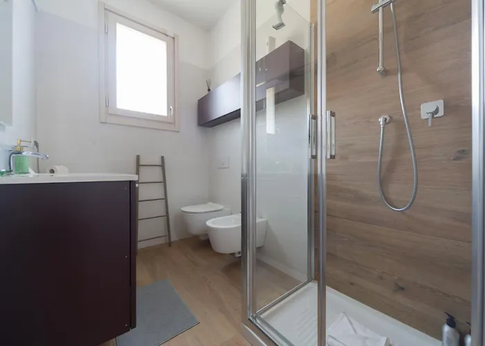 Spacious & Stylish 1-bedroom With Terrace * Milano