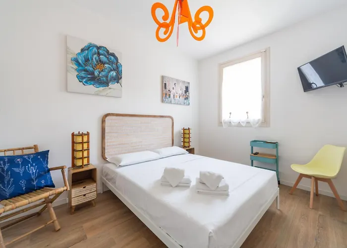Spacious & Stylish 1-bedroom With Terrace Lägenhet *
