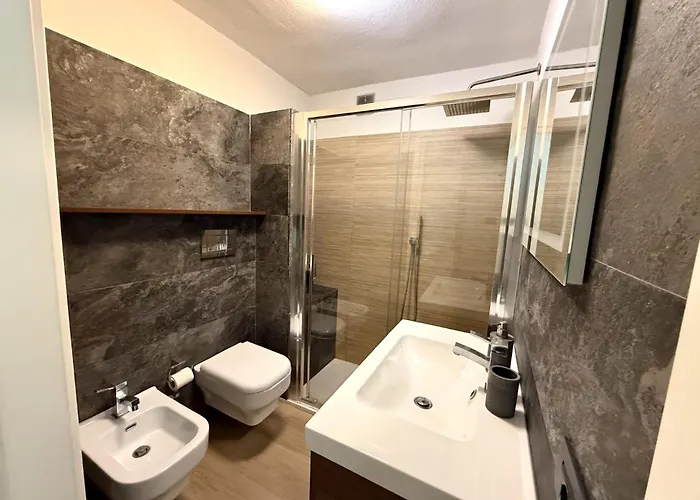 Urban Jungle - Attico Vista Duomo Apartman
