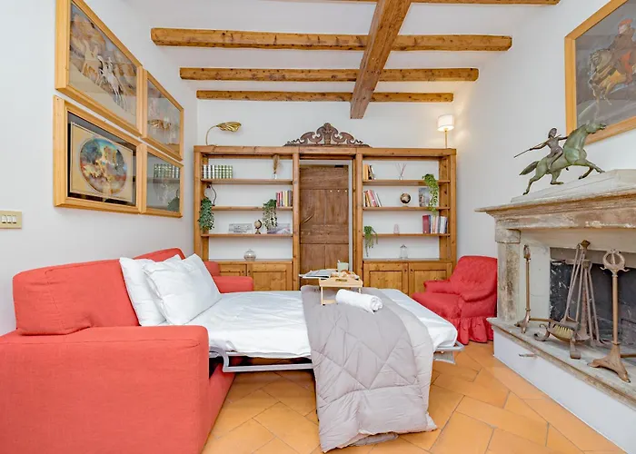 Luxury Naviglio House - 10 Min Cathedral Milano