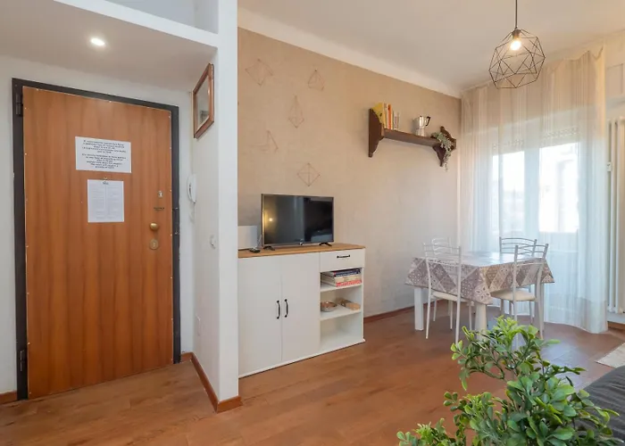 I Host - Sebino 4 Apartman *