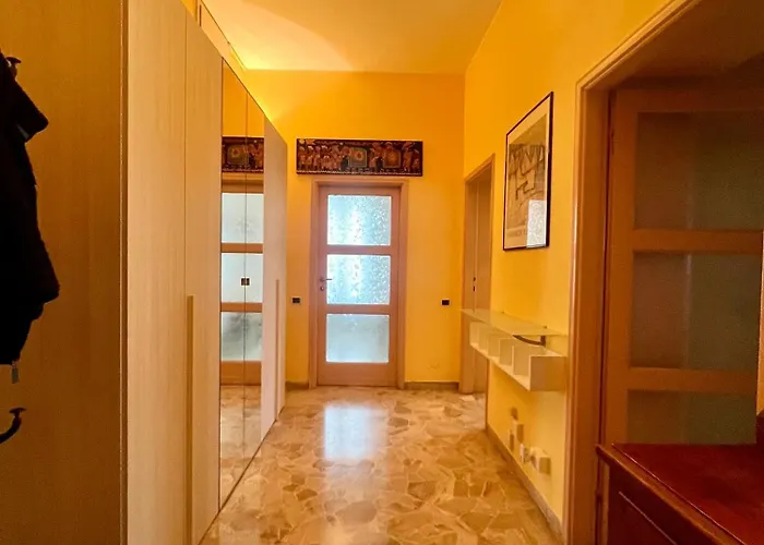 Bright Apartament Mediolan