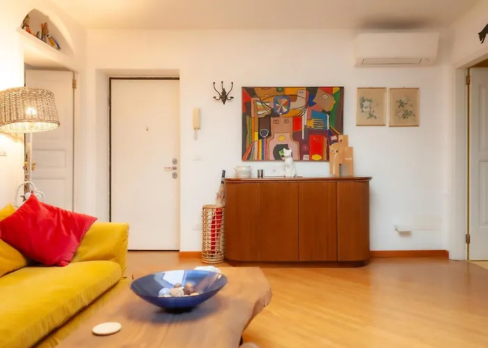 Daire Quite And Lovely Attic - Paolo Sarpi 8 - Location Milano