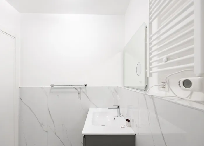 Apartmán Bilocale Di Design In Zona Chinatown - Sempione *