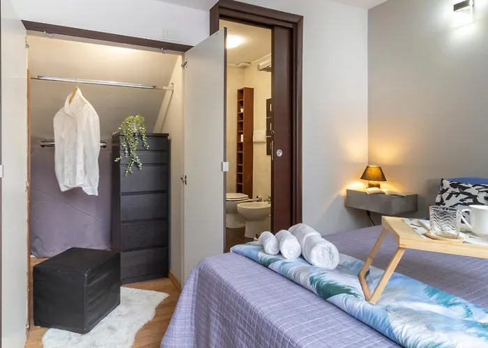 Apartment Luxloft Bocconi - 2 Bathrooms - Free Parking Milan