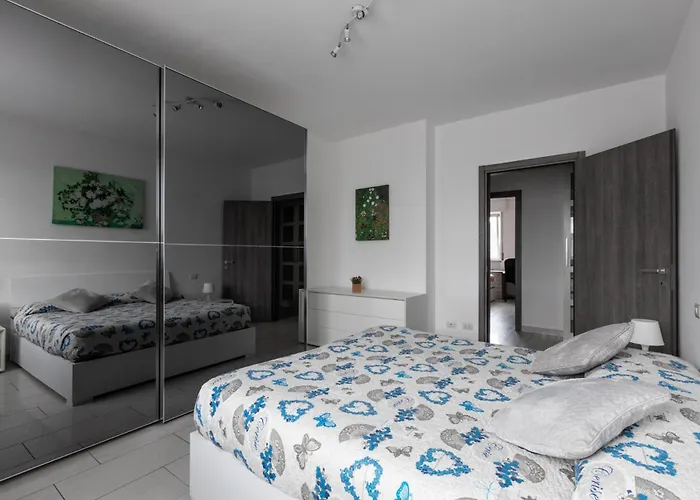 Bisceglie Mm Balcony King *