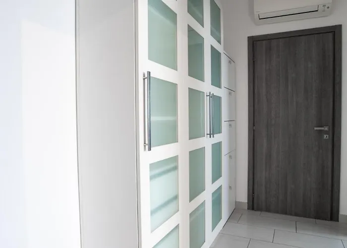 Bisceglie Mm Balcony King