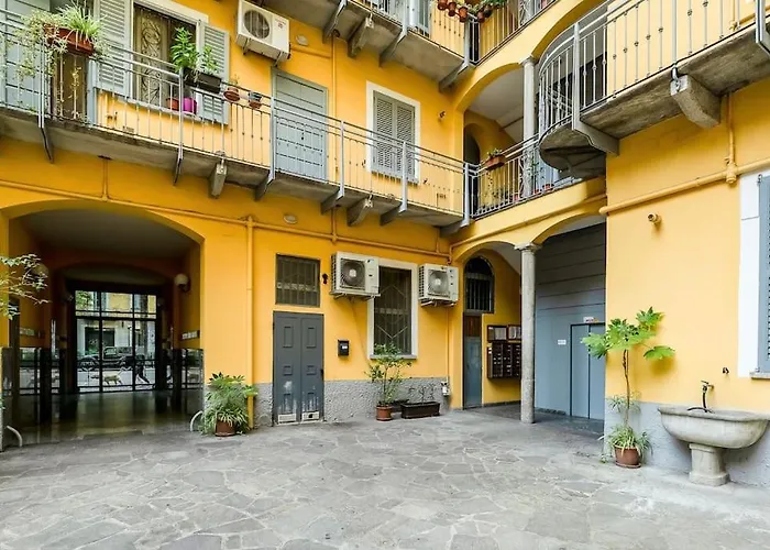 Apartment Casa Oriana 2 Centro-metro M1 *