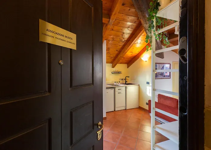 Mansarde Belvedere Duomo Apartment *