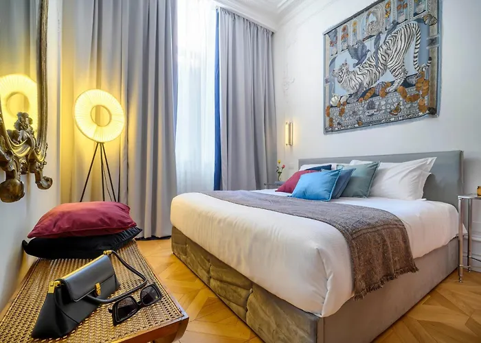 Appartamento The Rent - Luxury One-bedroom In The Historic Center