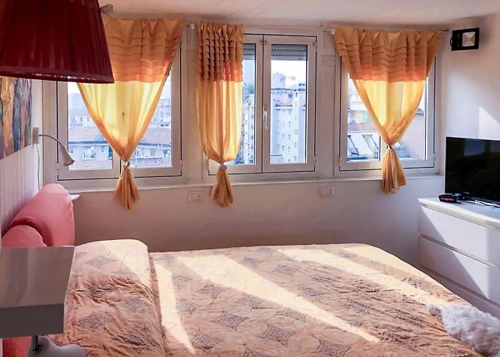 아파트 Penthouse In The Sky With 30 Sqm Terrace Station *