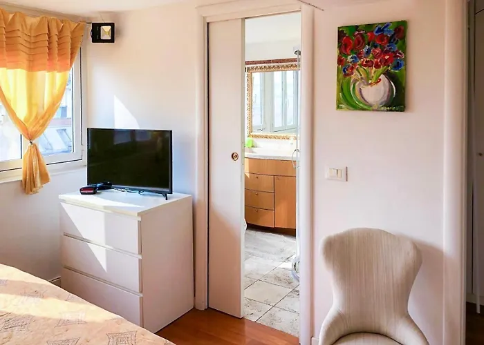 Penthouse In The Sky With 30 Sqm Terrace Station * 밀라노