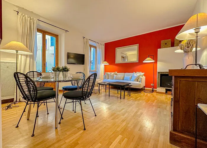 Апартаменты Red81 - 10 Min Dal Duomo - 2 Милан