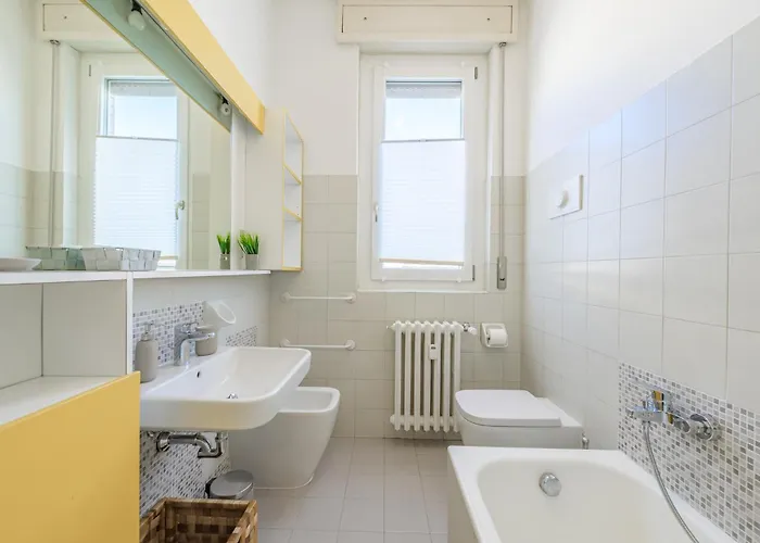 Elegante Attico Con Terrazzo Esclusivo شقة *