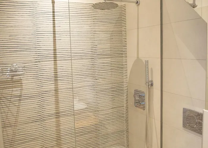 Ilcenacolo Cadorna Design 4 Persone Mico Mpx *