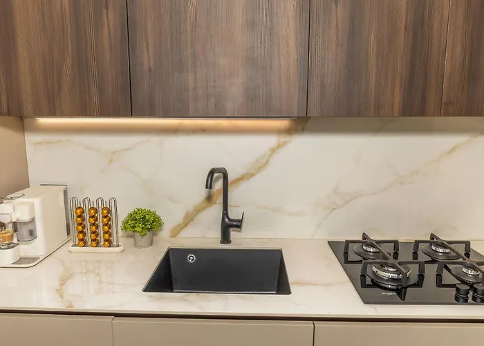 Luxury 2 Bedroom In Lägenhet *