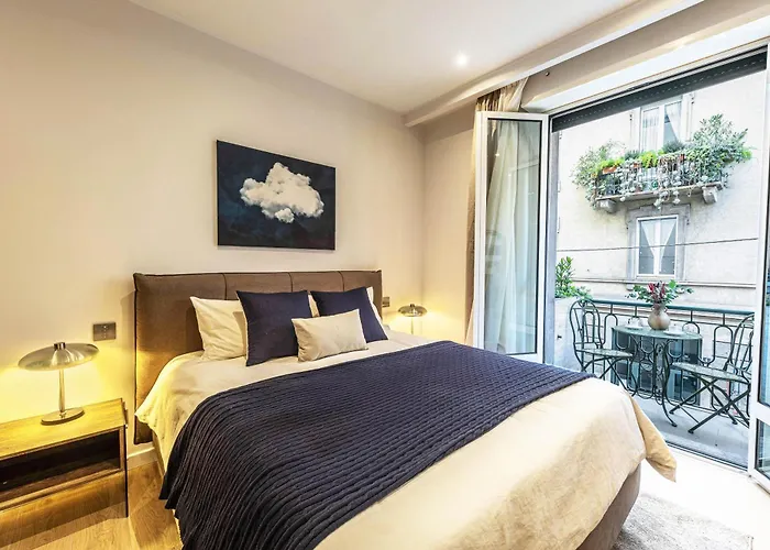Luxury 2 Bedroom In Lägenhet Milano
