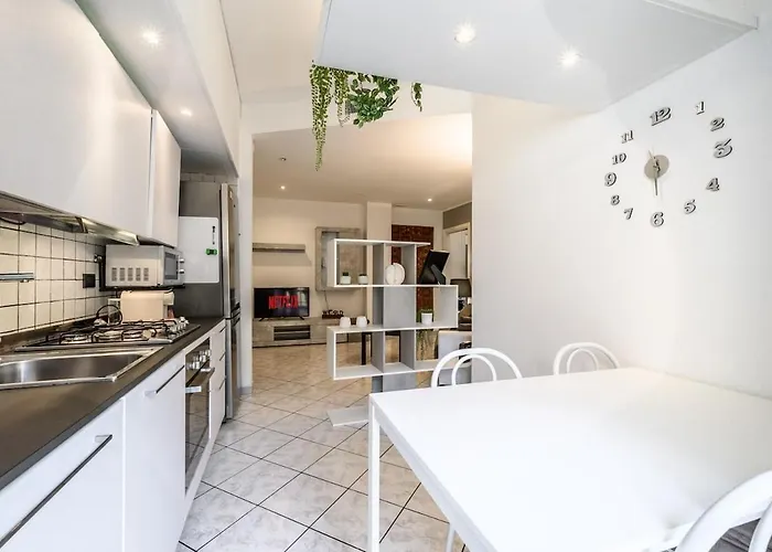 Casa Gioia 50 Metres From The Metro Wifi Ac アパート *
