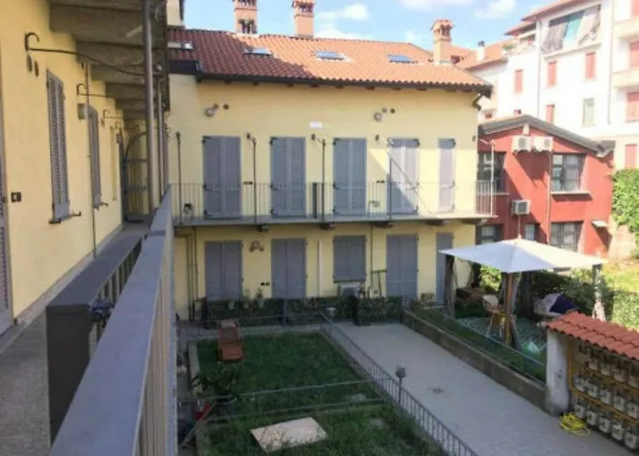Appartement Design On Navigli Milaan