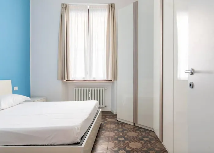 Appartamento In Piazza A Isola Milano