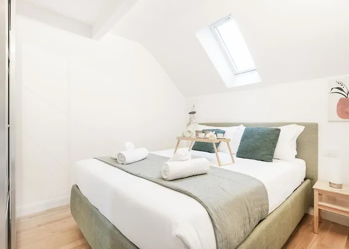 Easylife - - Napo Torriani 1 E -