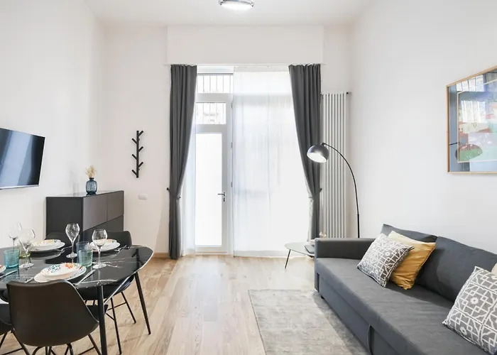 Easylife - - Sardegna 45 - Life Milano
