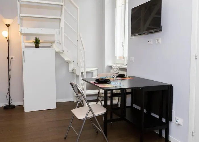 Italstay - Disciplini Duplex - 10 Min Dal Duomo アパート
