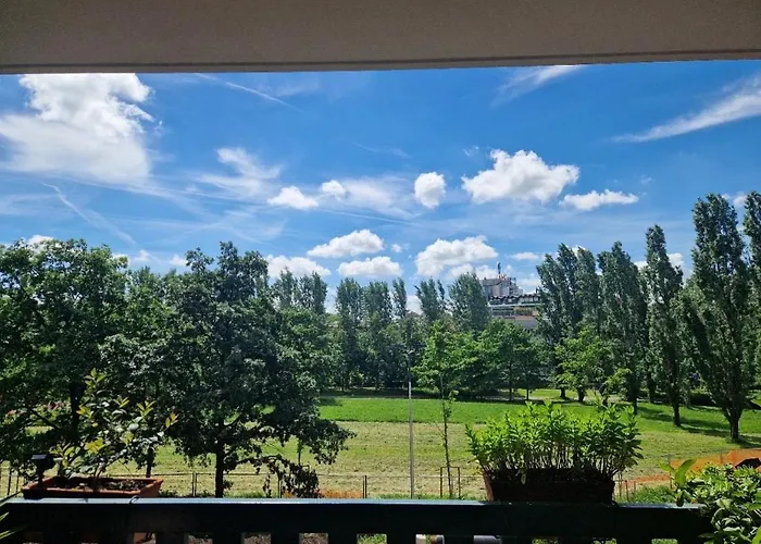 Green Open Space Apartmán *