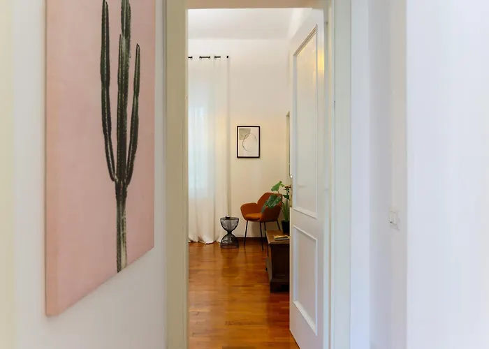 The Rent - Modern Two-bedroom In Porta Romana Apartmán