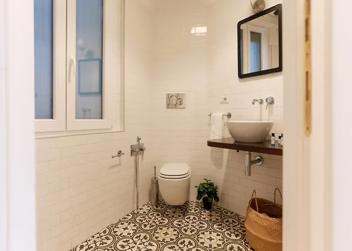 The Rent - Modern Two-bedroom In Porta Romana Apartmán *