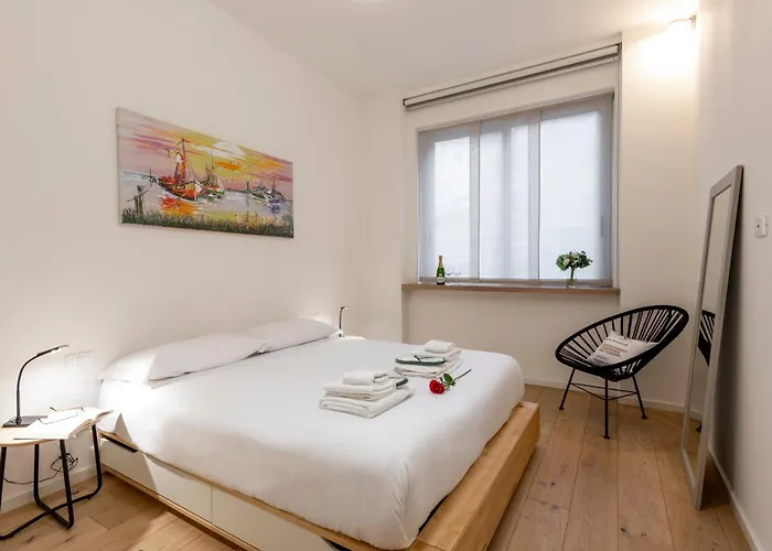 Apartment Longhena, 7 - Total White