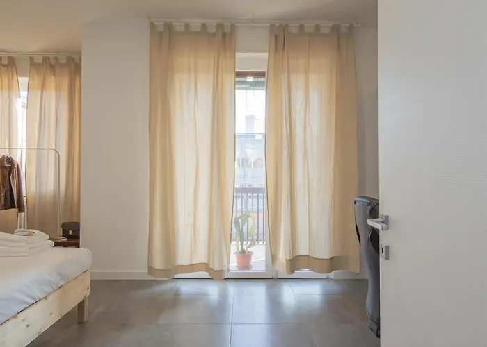 San Siro - Modern & Stylish 3 Bedroom With 2 Balconies Lotto Mm1-mm5 By Rentopolis Apartman *