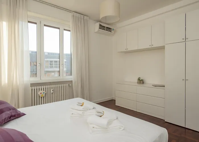 San Siro - Modern & Stylish 3 Bedroom With 2 Balconies Lotto Mm1-mm5 By Rentopolis Apartman *
