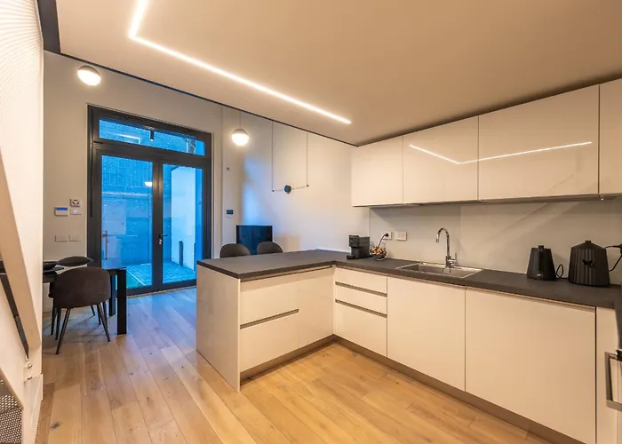 Citylife Elegant Escape Апартаменты Милан