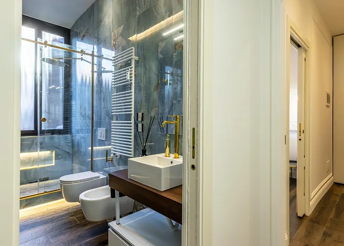 Apartment Station, Luxury & Modern With Comfort! Milan