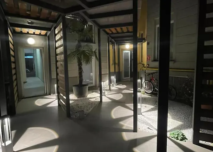 - Modern Flat * Milano