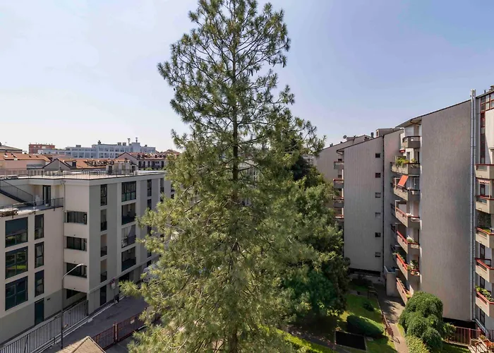 Bright House - Carozzi Apartment *