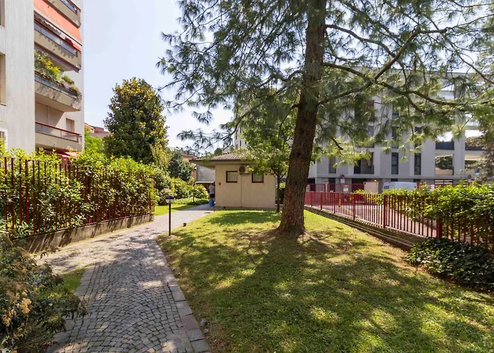 Bright House - Carozzi Apartment