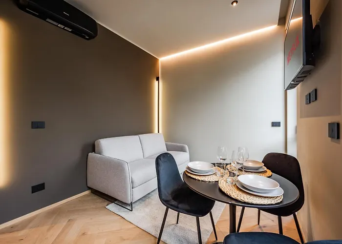 Apartment Luxury With View Steps From The Duomo *