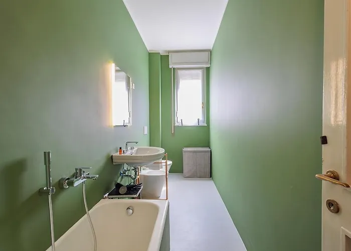 Station 3 Bedrooms & 2 Bathrooms - B Apartment Milan