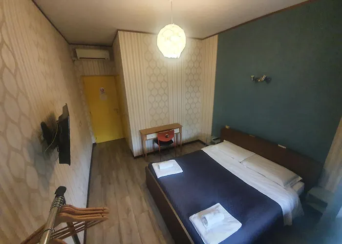 Sira House ゲストハウス