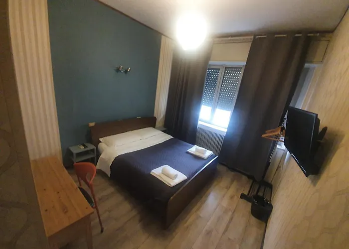 Sira House 3* ミラノ
