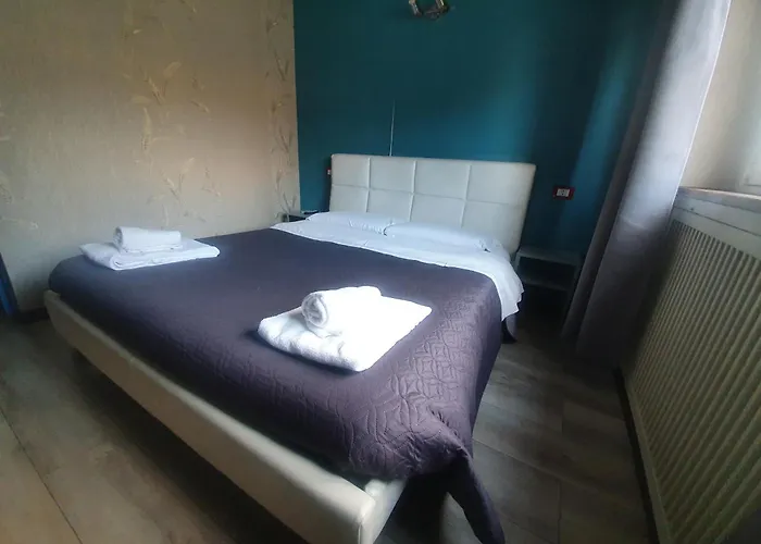 Sira House 3*