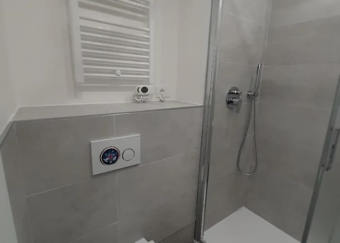 Casa Vitruvio 43 *