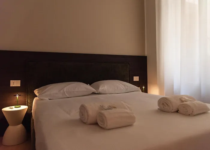 Daire Youhosty - 2 Bedroom Porta Venezia *