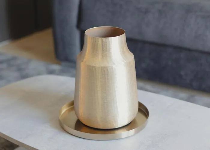 شقة Gohost - Modern And Bright With Terrace And Balcony ميلان