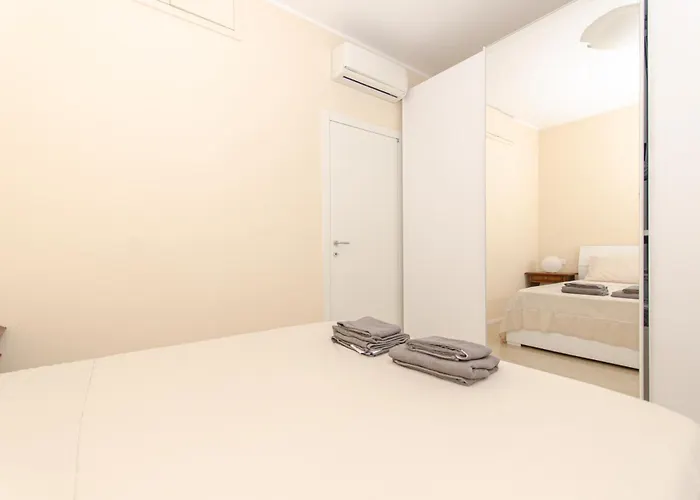 Brianza Flat Appartement *