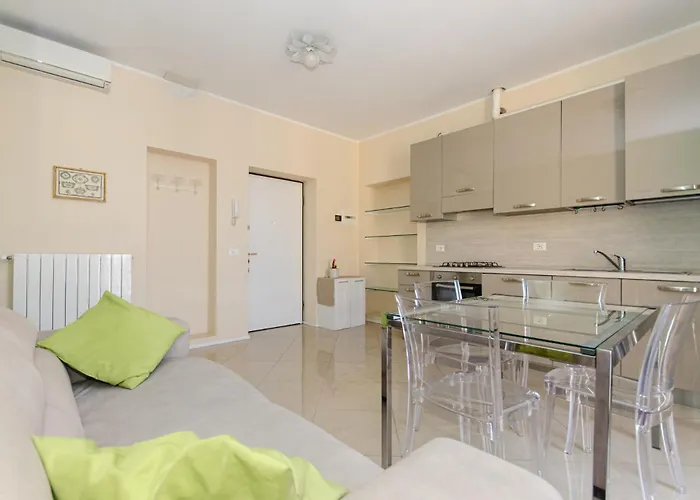 Brianza Flat Appartement *